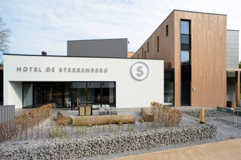 Vooraanzicht Hotel de Sterrenberg