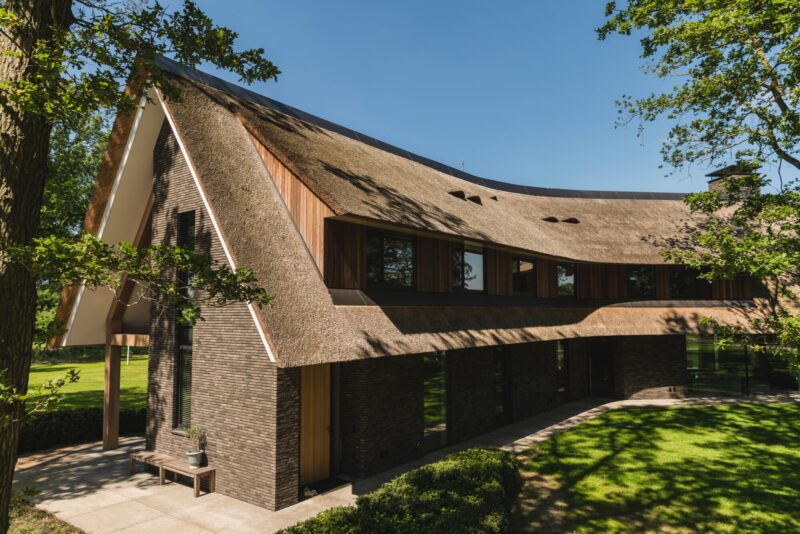 Rietgedekte schuurwoning