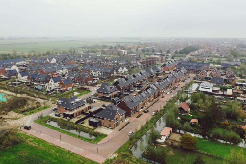 Hollands-Huis-Hardinxveld-Giessendam-de-blauwe-zoom-luchtfoto