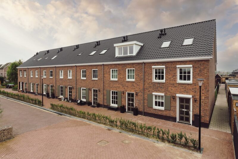 Hollands-Huis-Hardinxveld-Giessendam-de-blauwe-zoom-rijwoningen