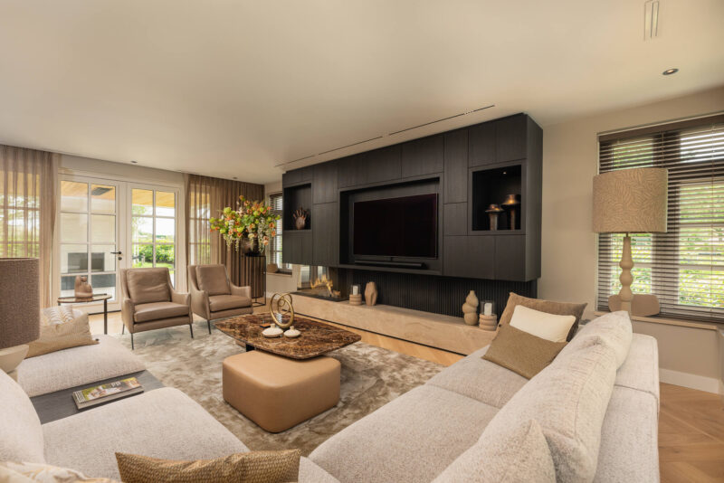 Een-tijdloos-interieur-in-een-echte-EVE-villa-5