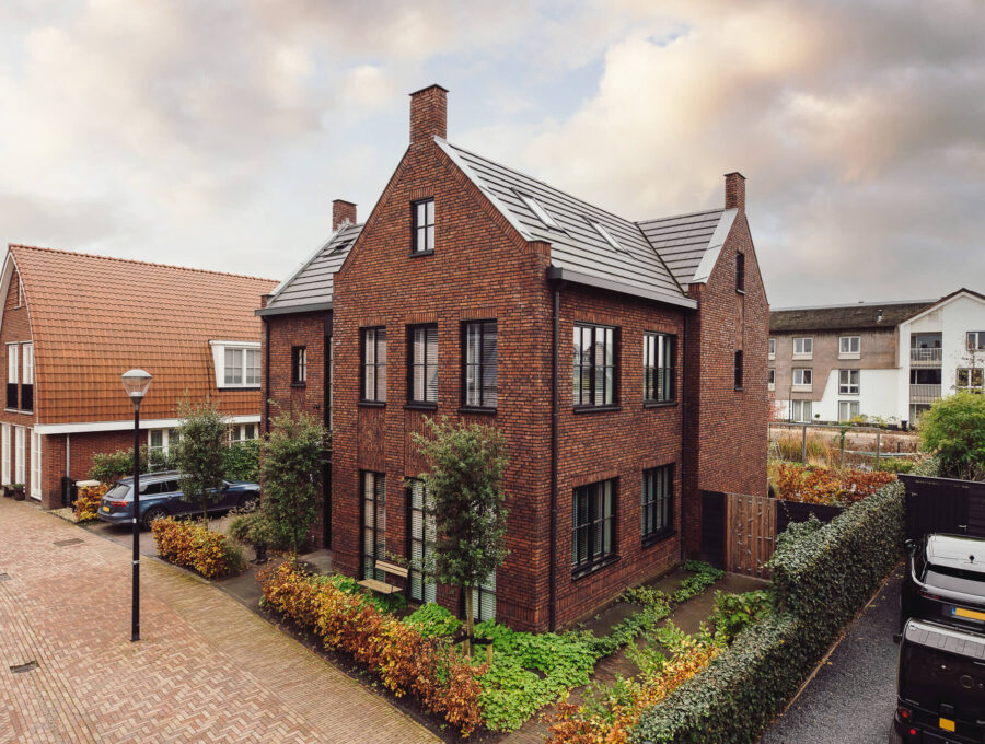 Twee stijlen komen samen in dit herenhuis