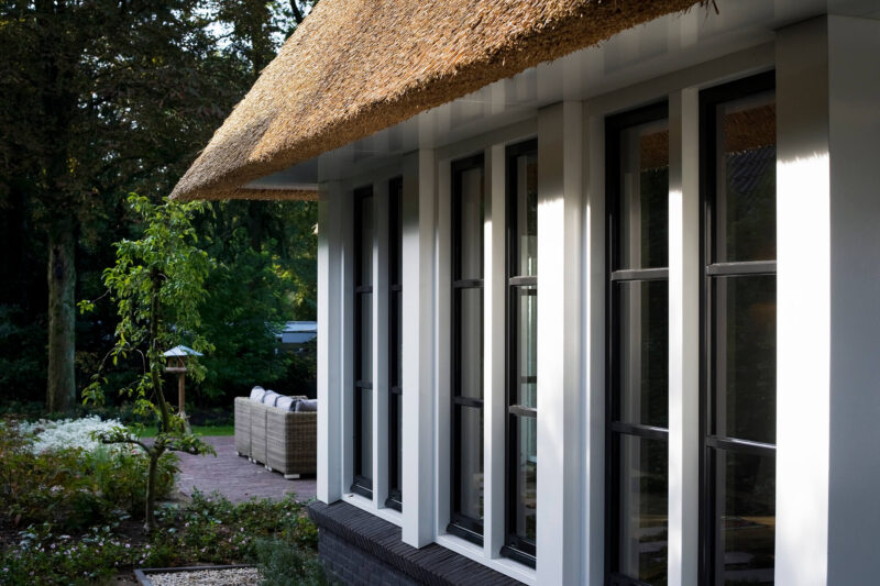 Knus familiehuis een klassieke EVE villa (3)
