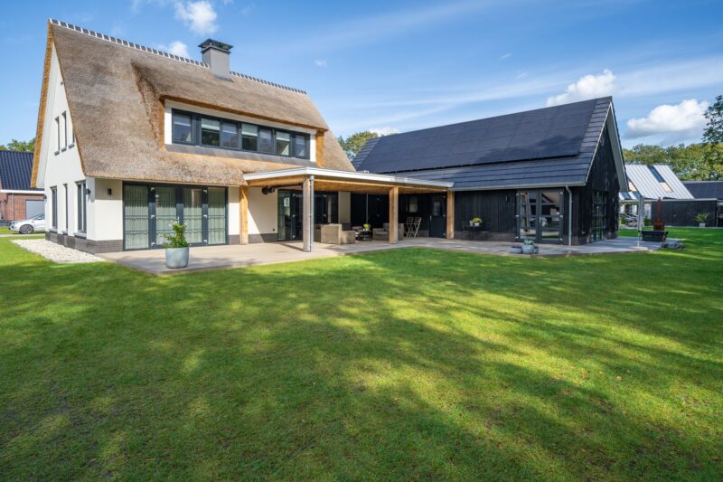 Landelijke-woonboerderij-ontworpen-door-architectenbureau-EVE-Architecten-3