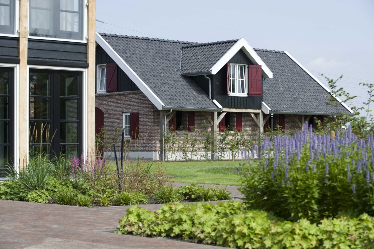 Luxe villa met paardenstallen 4