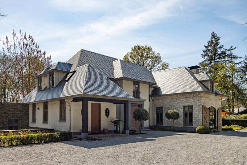 Moderne-villa-in-Belgische-stijl-EVE-Architecten-5