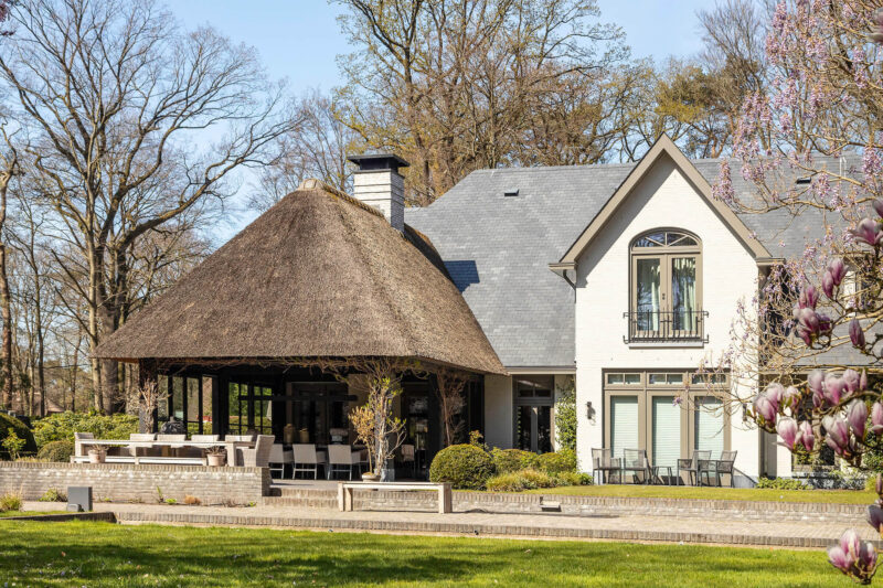 Moderne-villa-in-Belgische-stijl-EVE-Architecten-7