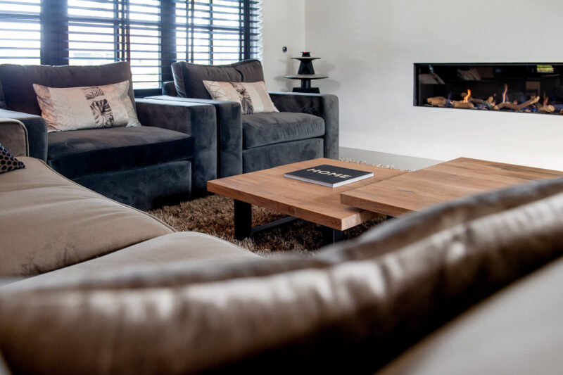 Welkom thuis in een luxe rietgedekte villa ontworpen door EVE Architecten (3)