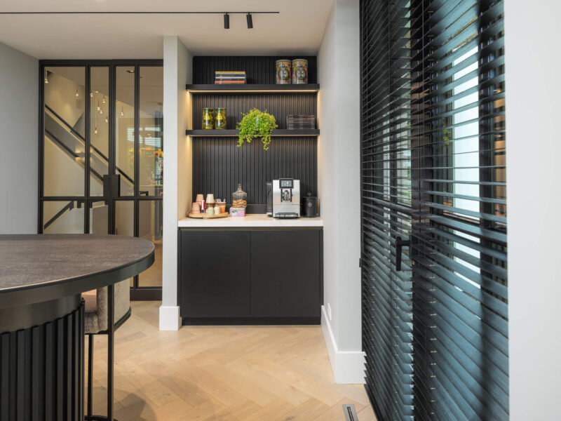 Maatwerk interieur door EVE Architecten - Keuken
