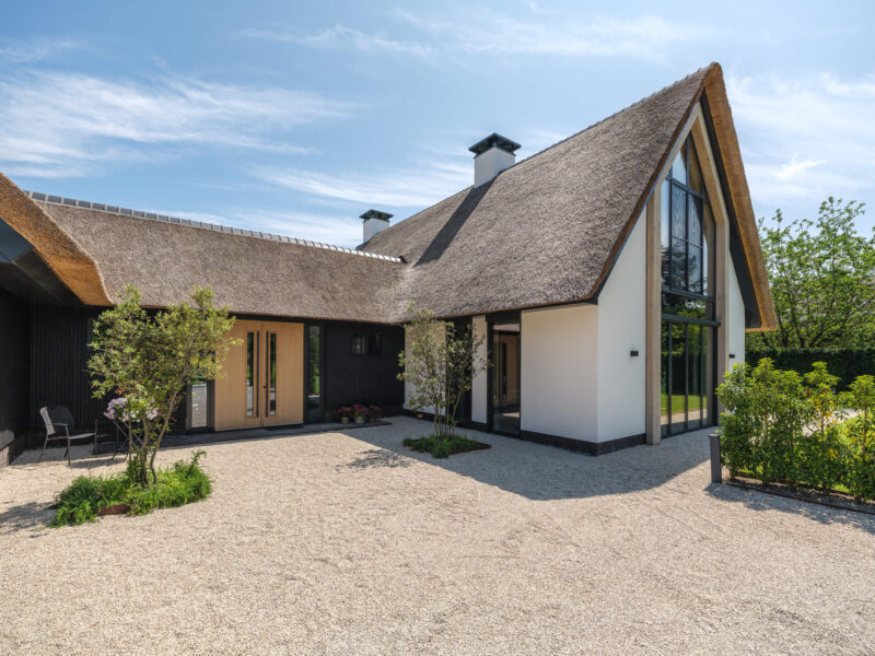 Levensloopbestendige woning ontworpen door EVE Architecten - Voorkant voordeur